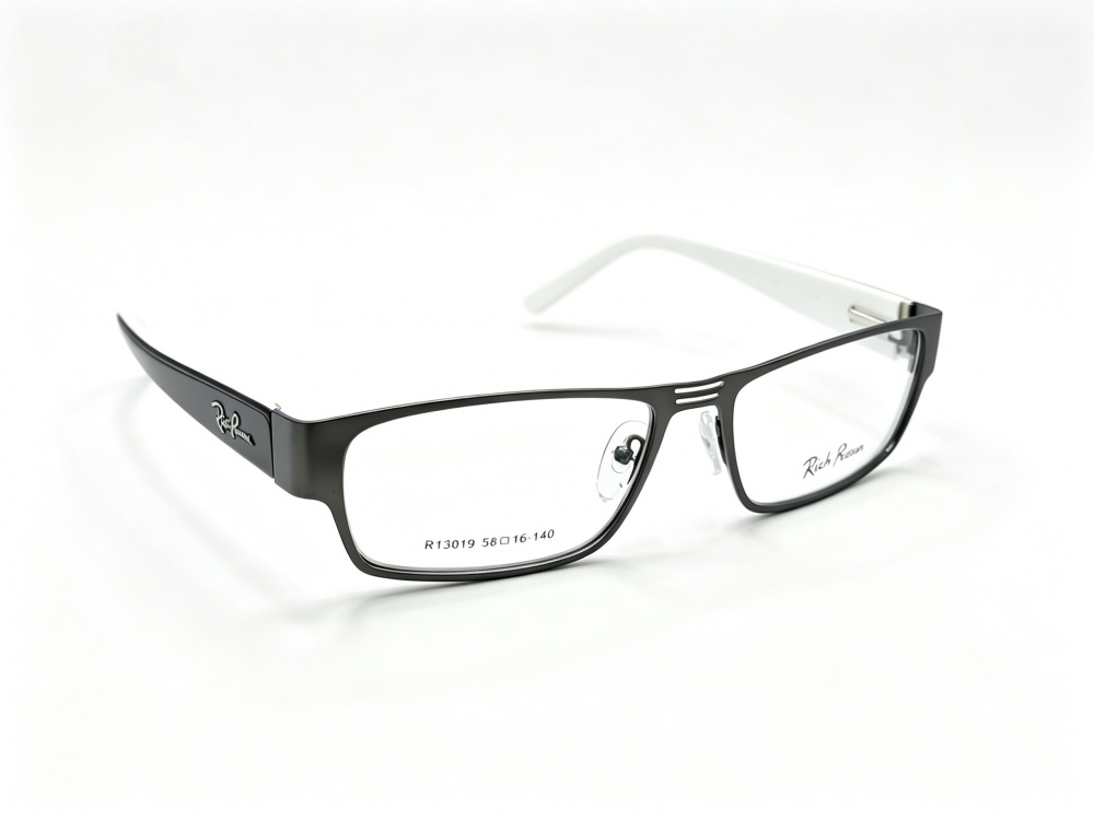 Rich Person R13019 c2-16170